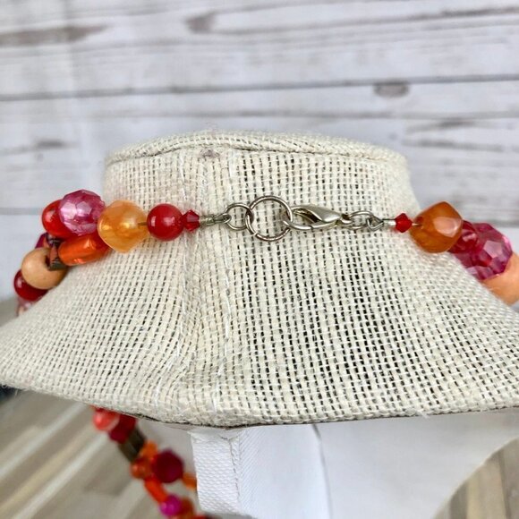 Multicolor Red Orange Beaded Necklace - Picture 5 of 6